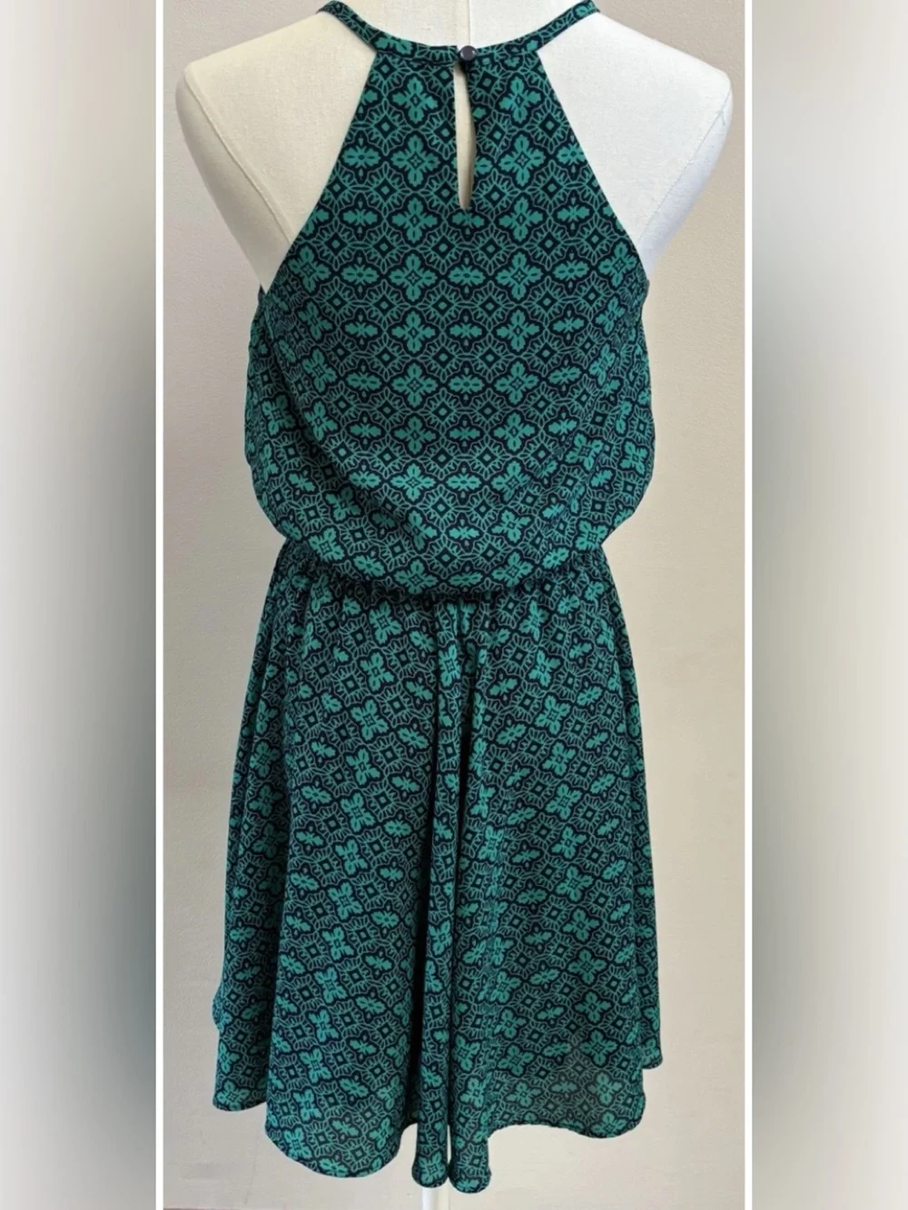 Banana Republic Petite XS Halter Fit Flare Dress Green